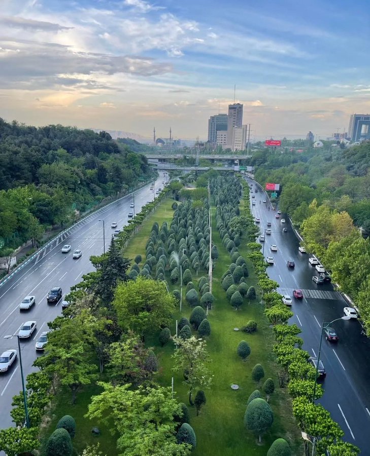 IRANinPH's tweet image. Today is #Tehran Day, the Capital of #Iran, a city that symbolizes beauty, kindness, warm-hearted, hardworking &amp;amp; hospitable people. ❤️🫶
