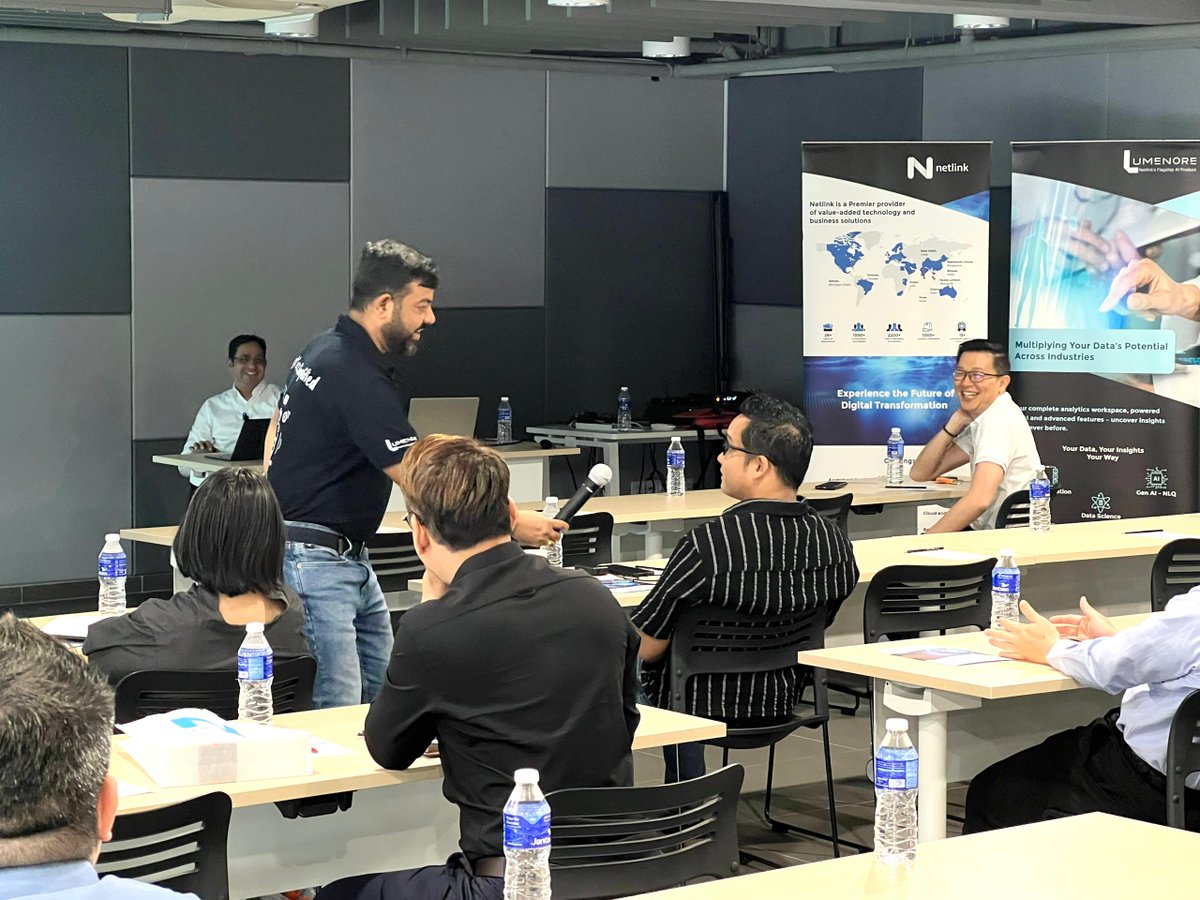jogetworkflow's tweet image. The seminar hosted by Netlink in KL wrapped up with insightful exchanges and strong audience engagement on AI + Low-Code in manufacturing. 🚀