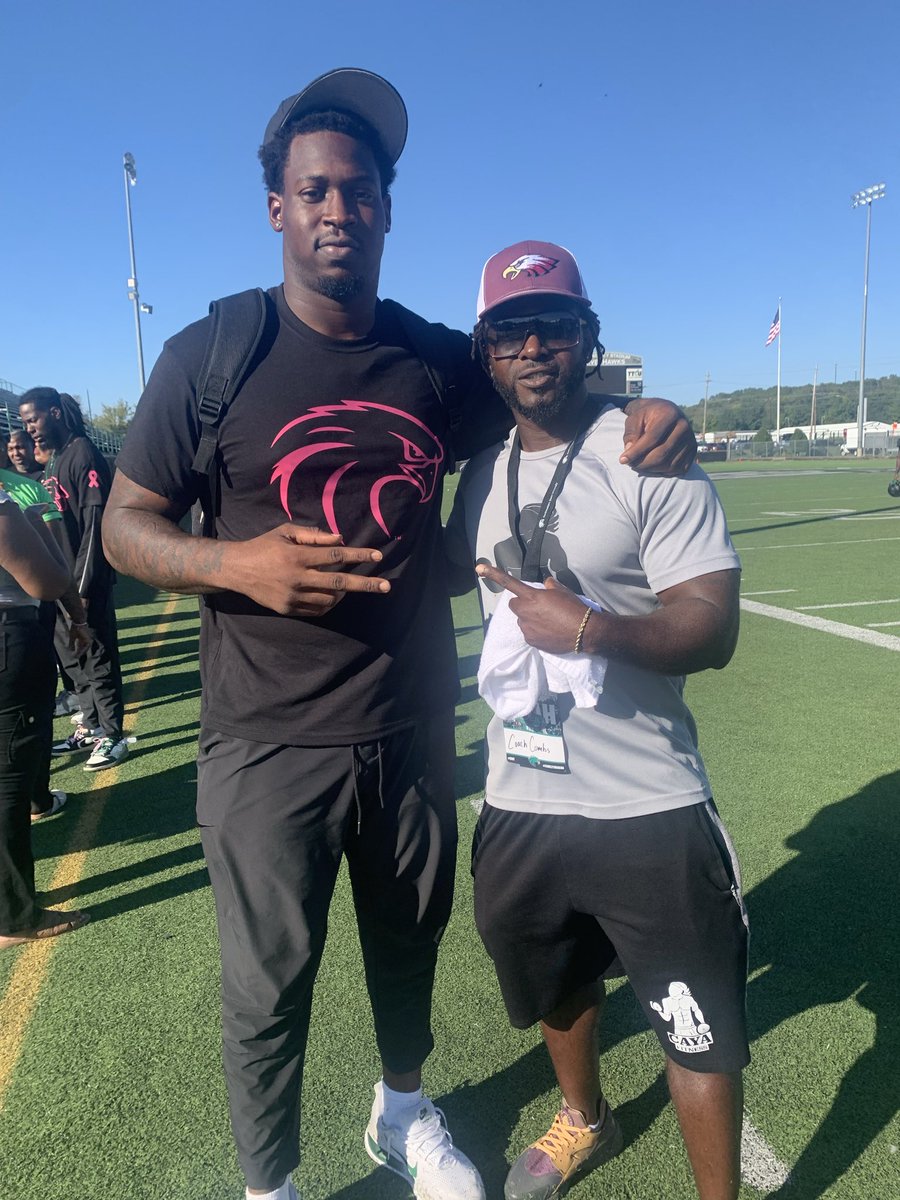 Coach Mike tweet media