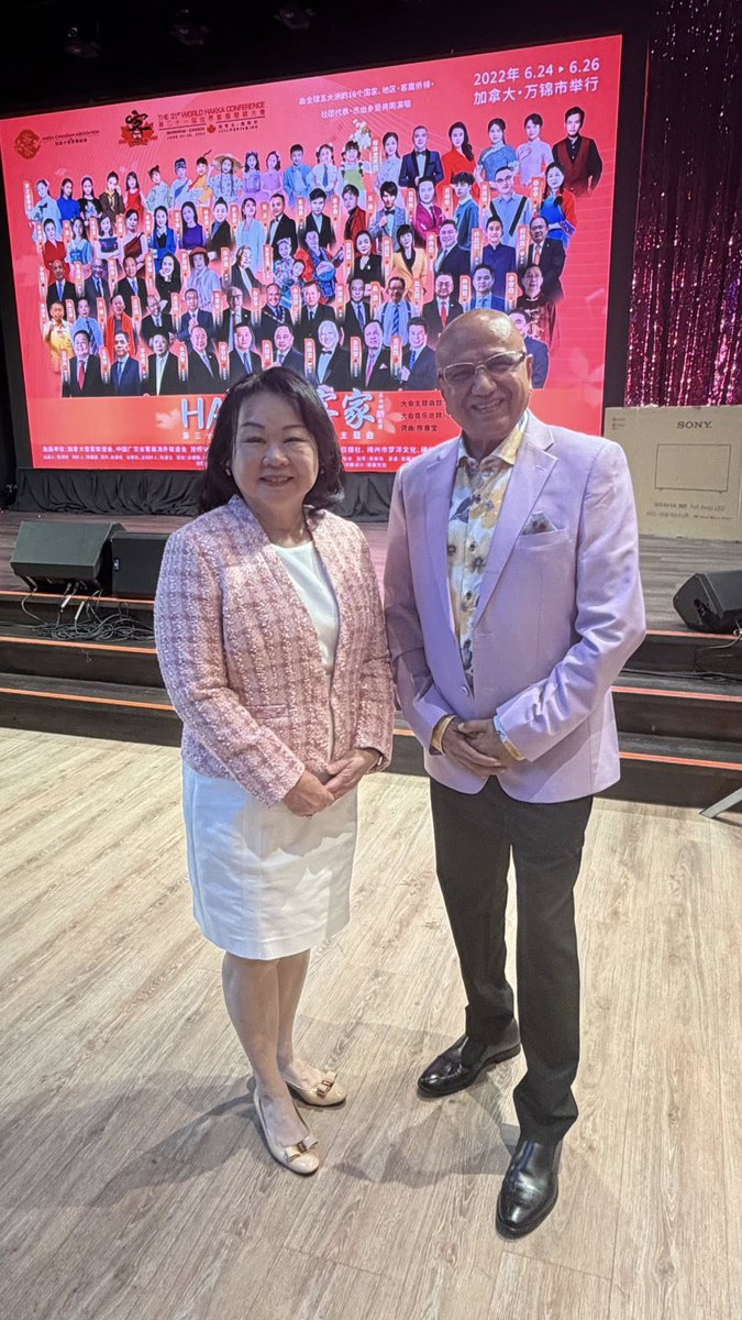 SandraTamMT's tweet photo. Delighted to join my Hakka friends to celebrate Mid-Autumn Festival early! https://t.co/Xk8PbjOTvh