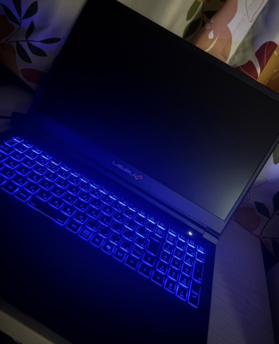 LEVEL∞様より、ラップトップPCをご提供いただきました🙇ありがとうございます。
eモータースポーツにおける戦略の重要度は高く、結果を左右し得るファクターとして十分に大きなものです。迅速な情報処理により、少しでも勝利の確率を高めていきたいと思います。
#レベルインフィニティ