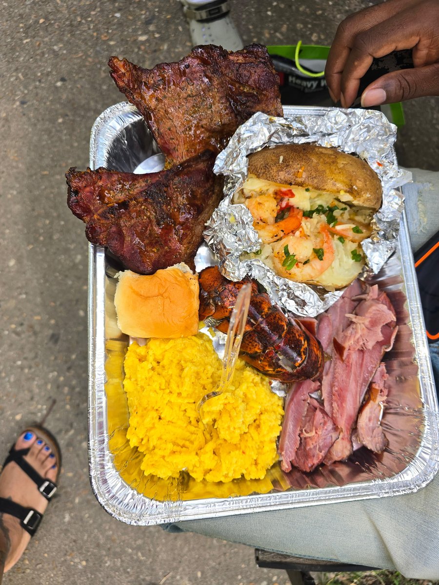 🏈 Victory dinner! #upflsportschampionship