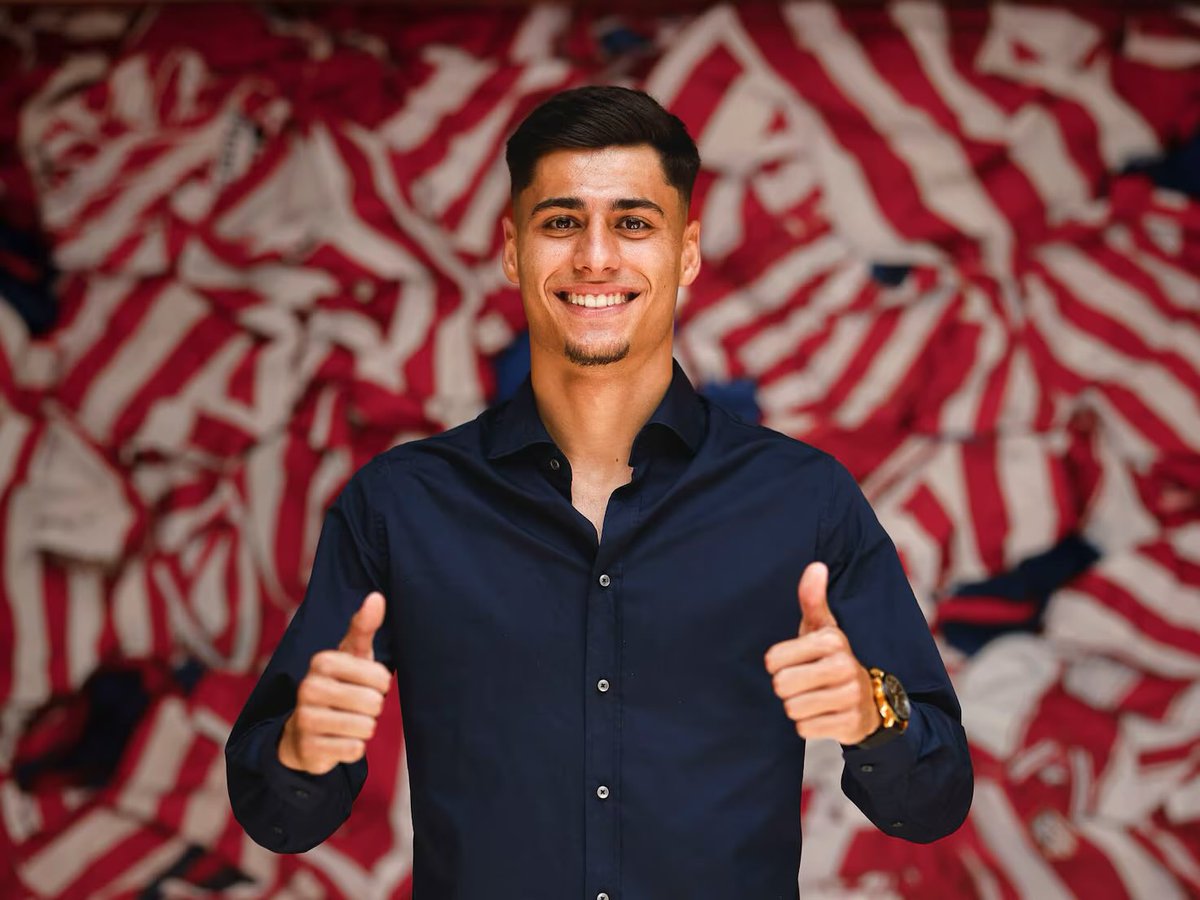 Y para cerrar con el partido de hoy, más Carlos Martín y menos Alexanders Sorloths que ni se molestan en presionar y luego se quejan cuando no juegan.

Buenas noches.