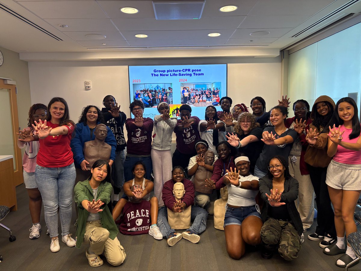 IrinaRaduMD's tweet image. Honored to teach CPR ❤️‍🩹 to the 3rd cohort of Dynamic Futures @UMassChan, inspiring Worcester students toward behavioral health careers. Thanks 🙏 to Melissa Fischer, iCELS, &amp;amp; UMass Chan Community &amp;amp; Gov Relations for their support! #CommunityImpact #MedicalEducation #CPRTraining