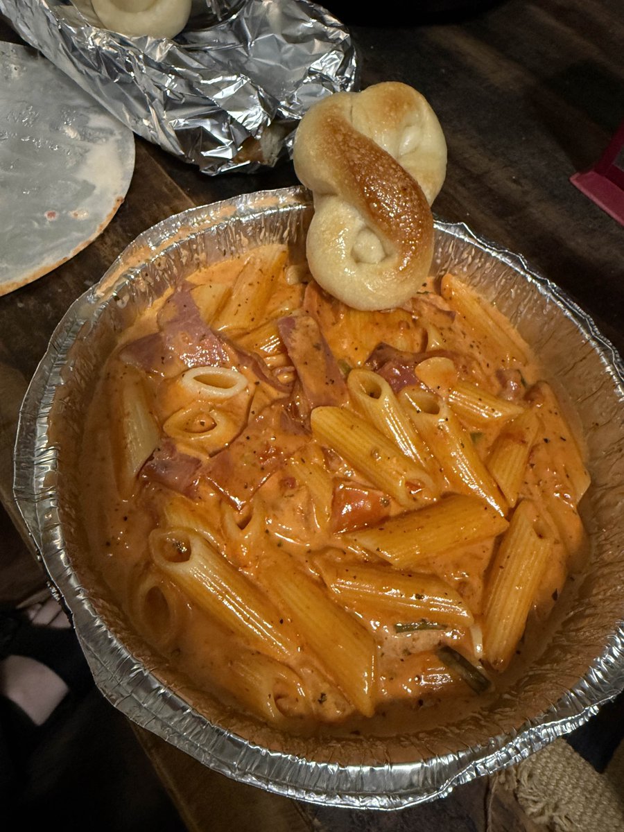 talos41tv's tweet image. 2nd in todays Carta Magica Online Regionals with UP Luffy. This was my first finals and I am so happy to have gotten here and hope the end of the year continues to treat me great as this year has been unbelievable! I will be doing a break down on @TheMetaLab_TX  soon. Pasta Time