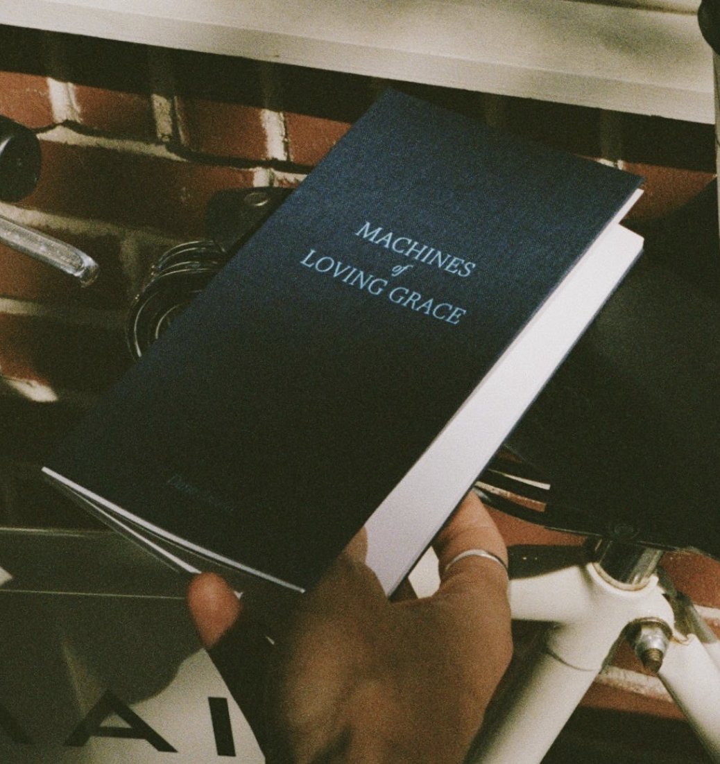 klyap_'s tweet image. the urge to make small books