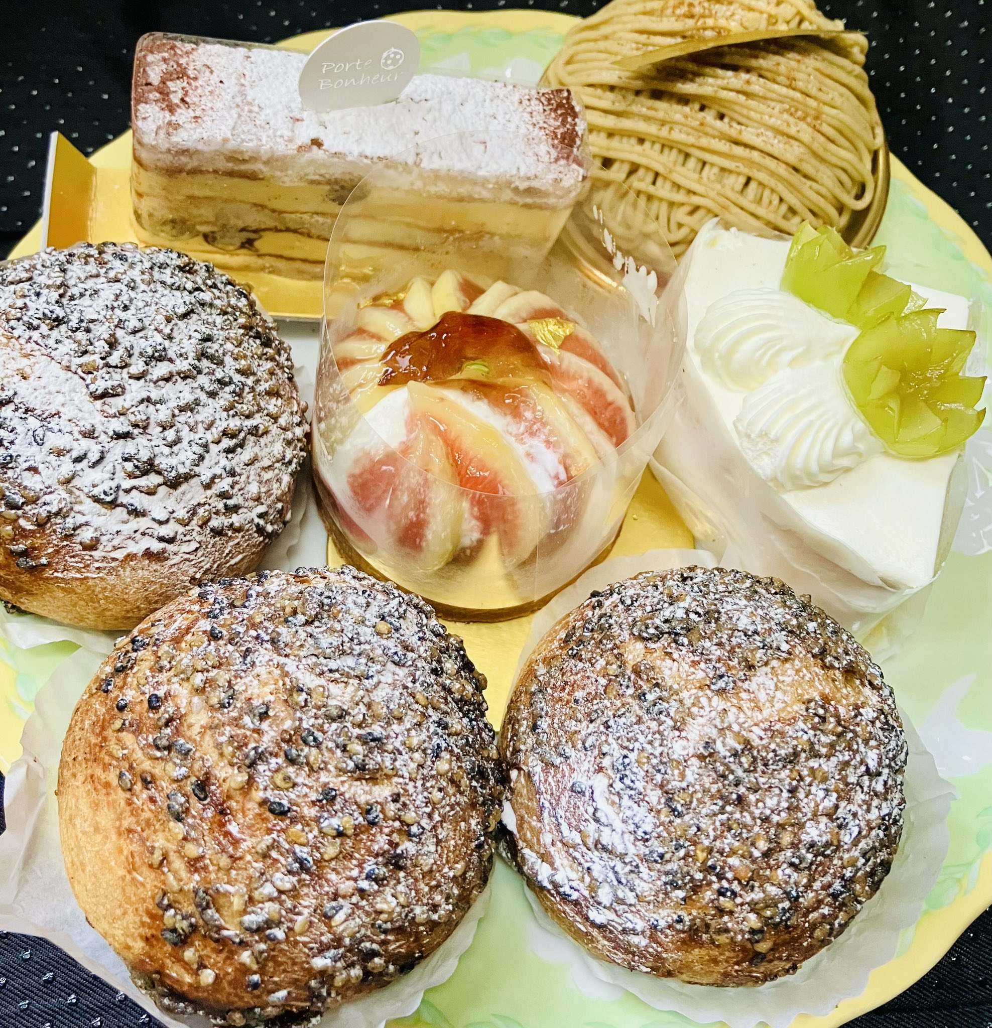⌘ Porte-Bonheur ⌘ページ Porte Bonheur - Kita Urawa/Cake | Tabelog