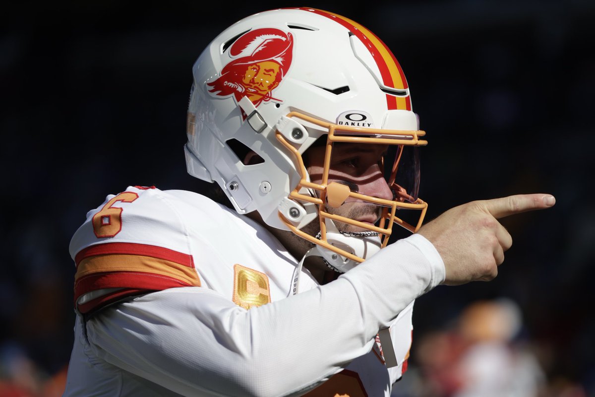 HardRockBet's tweet photo. Baker Mayfield Today:

- 29/33
- 379 yards
- 2 TDs
- 134.7 passer rating

MVP SEASON LOADING https://t.co/Qb3QnkkI6x