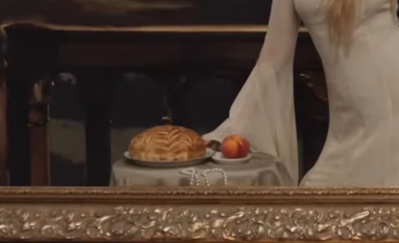 congrats <a href="/taylorswift13/">Taylor Swift</a> the sourdough looked amazing on the cinema!!! 

#TheFateOfOphelia