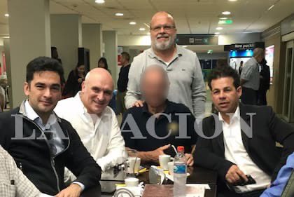 rinconet's tweet photo. ÚLTIMO MOMENTO Fred Machado se habría negado a financiar la reimpresión de boletas. “Los aviones, las camionetas o las consultorías falopa, vaya y pase, pero esto es demasiado” habría afirmado, con comprensible encono. https://t.co/5FW5FRI7Ai