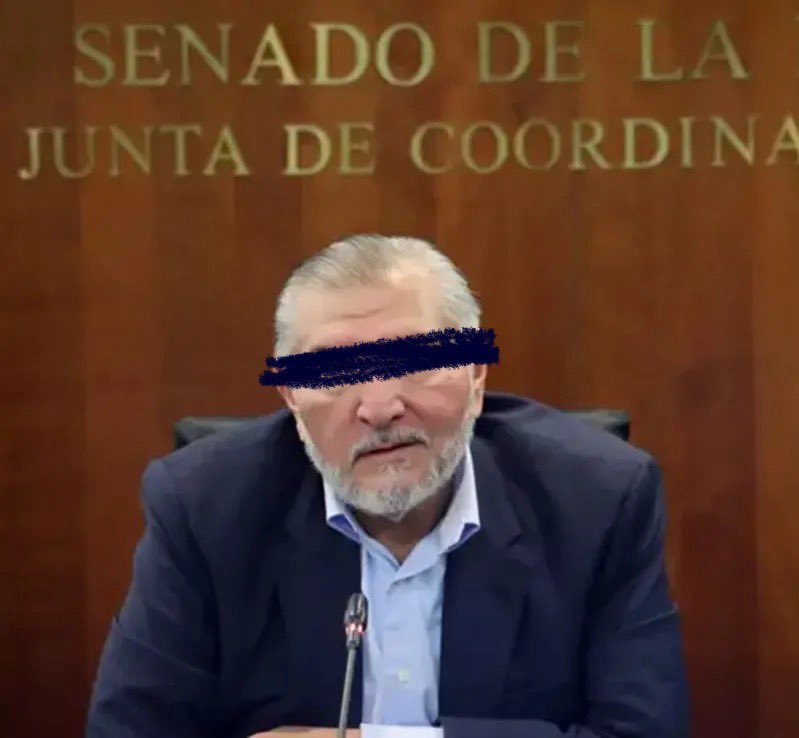 ¡Ja!

Al vampiro ganadero lo mandaron al corral de atrás…