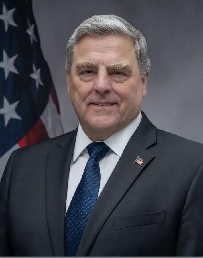 Donald J. Trump (Daily News) (@trumprealdaily) on Twitter photo 🚨JUST IN: General Mark Milley says he fears he will be Court-Martialed. 
What's your reaction? 🚨JUST IN: General Mark Milley says he fears he will be Court-Martialed. 
What's your reaction?