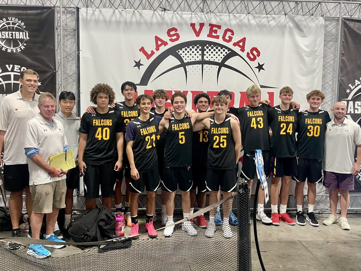 Border League Game #3
Final

Torrey Pines - 42
Team Apache - 41

Scoring:
Virgil 15, Ovies 8, Humphrey 6, Green 5, Rogowski 5, Krasniqi 3