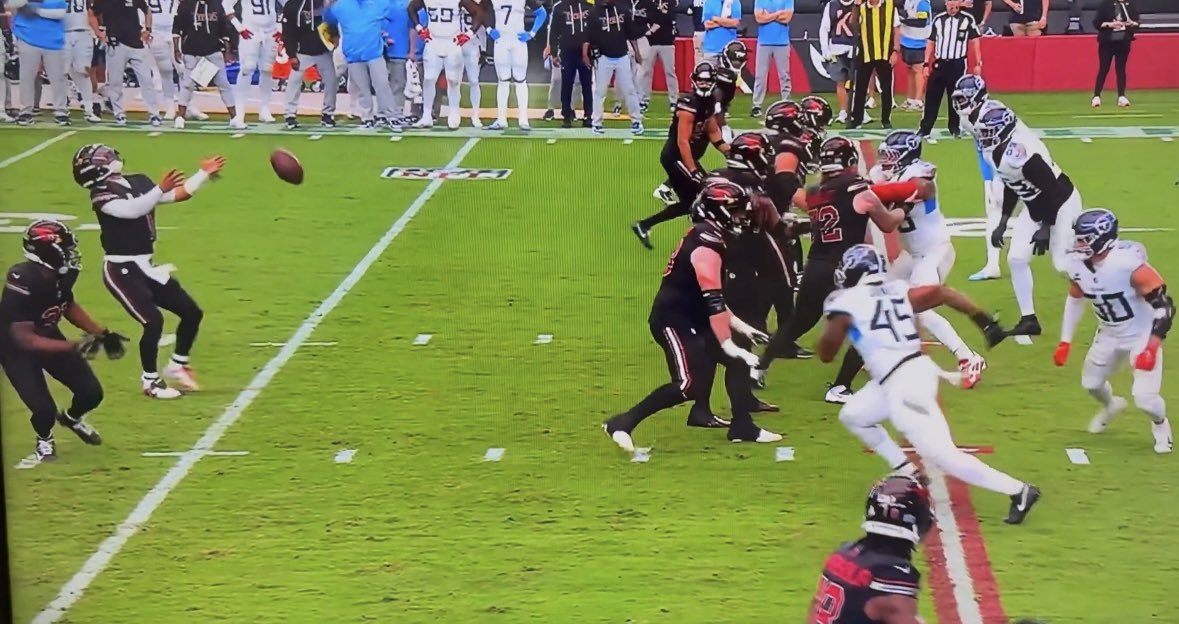 ThePanchoTigre's tweet photo. These 3 plays all happened in one game… nobody does it quite like the Cards #BirdGang https://t.co/HFcZujHrbp
