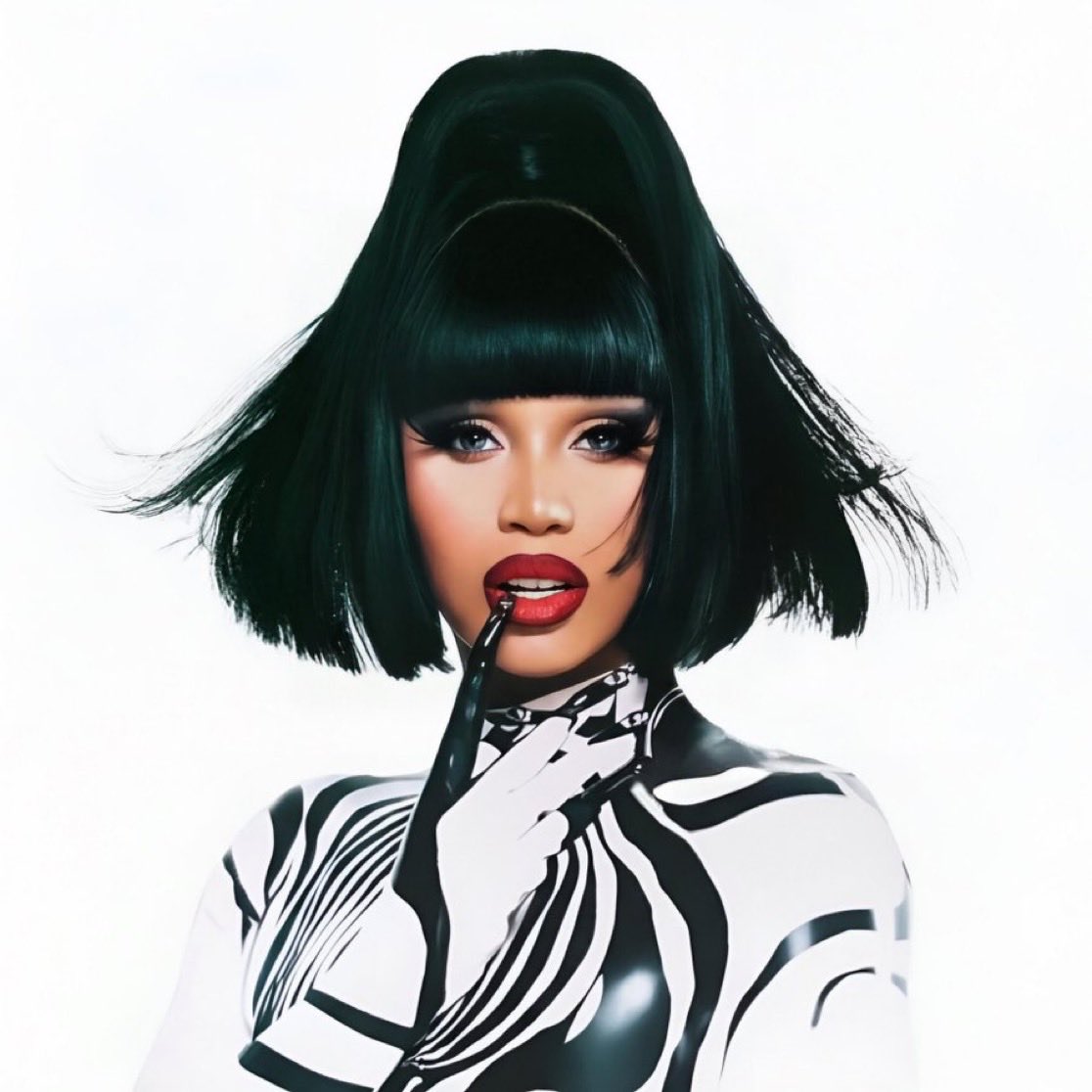BardiUpdatess's tweet image. Cardi B’s “Am I the Drama?” is predicted to chart 10 songs on this week’s Billboard 200.

It will to be the only female rap album this decade to chart at least ten songs for two consecutive weeks!