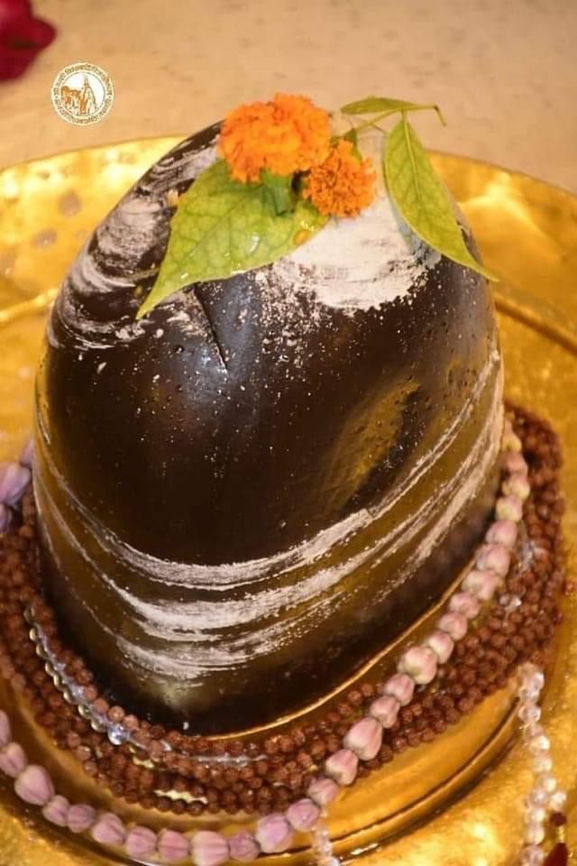 ॐ नमः शिवाथ ॐ पार्वती पतये नमः 
        ॐ नमो भगवते रूद्राय नमः 
                  हर हर महादेव