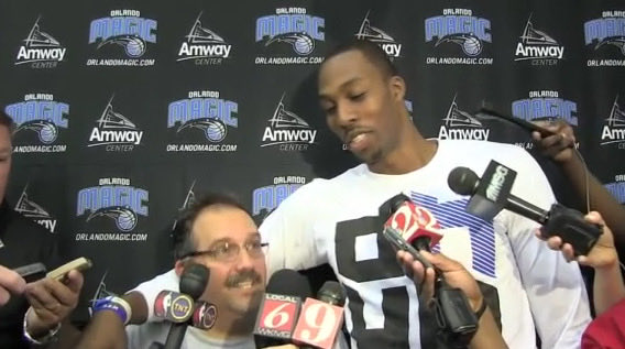 SOO DO KOO (@soodokoo) on Twitter photo u a stan 
dwight howard got an arm around u u a stan 
dwight howard got an arm around u