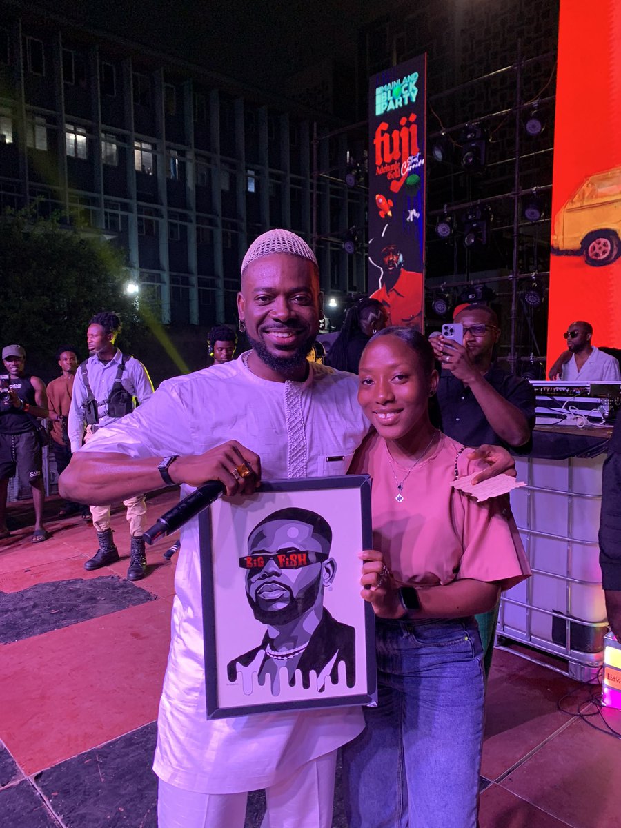 Midepella_'s tweet photo. ….TO THE STAGE! 🔥

God did! 🤭❤️

Thank you @pamilerin sir! 
THANK YOU @adekunleGOLD https://t.co/4NTQ2ImUHT