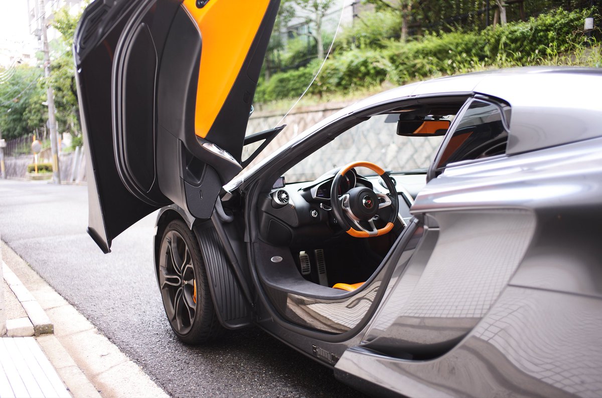 earthgalley's tweet photo. #マクラーレン#MP4-12cスパイダー#earthgalley#NEWINSTOCK https://t.co/LophohrPlq