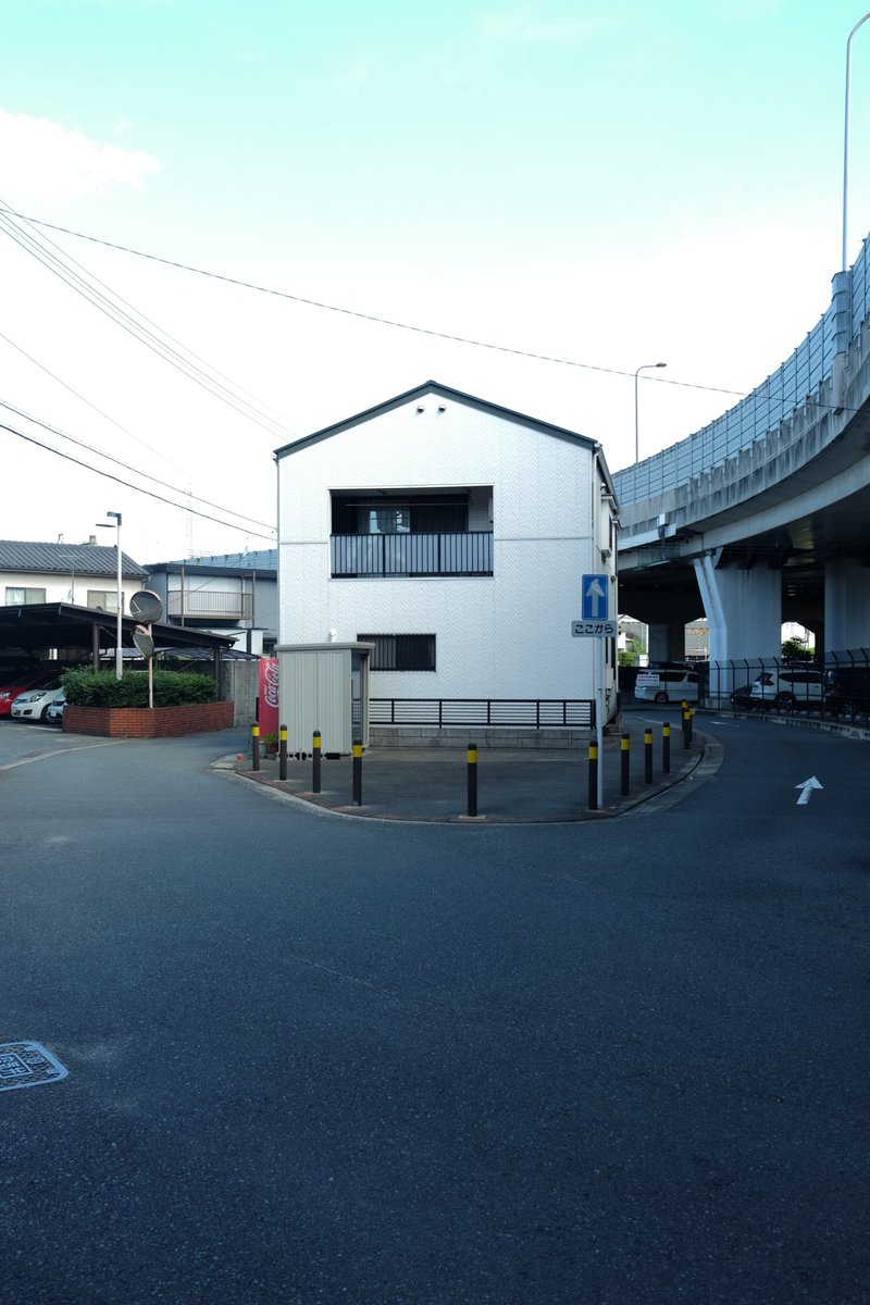 ウォークインクローゼット
小・中学校至近
所有権
渋滞を眺めていられる（気分がいい）