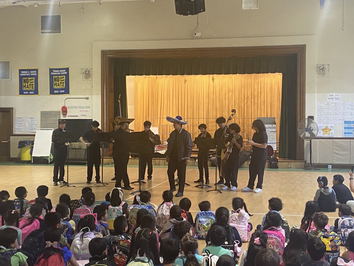 Paul Roncagliolo tweet media