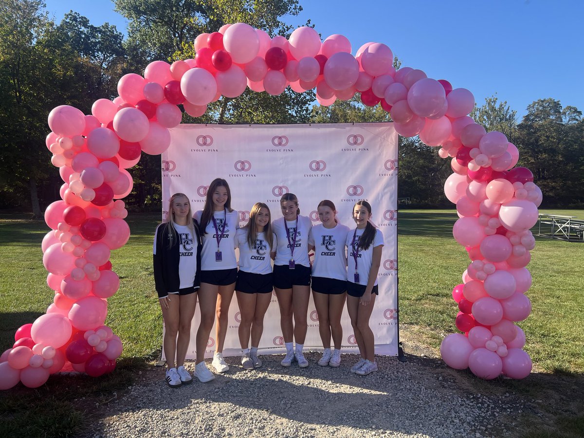 HC__Cheer's tweet photo. Some of our cheerleaders volunteered for the Evolve Pink Strides of Strength First Annual Breast Cancer Walk! We had so much fun supporting a great local organization!🩷🎀📣 https://t.co/lx7nG2dYbP