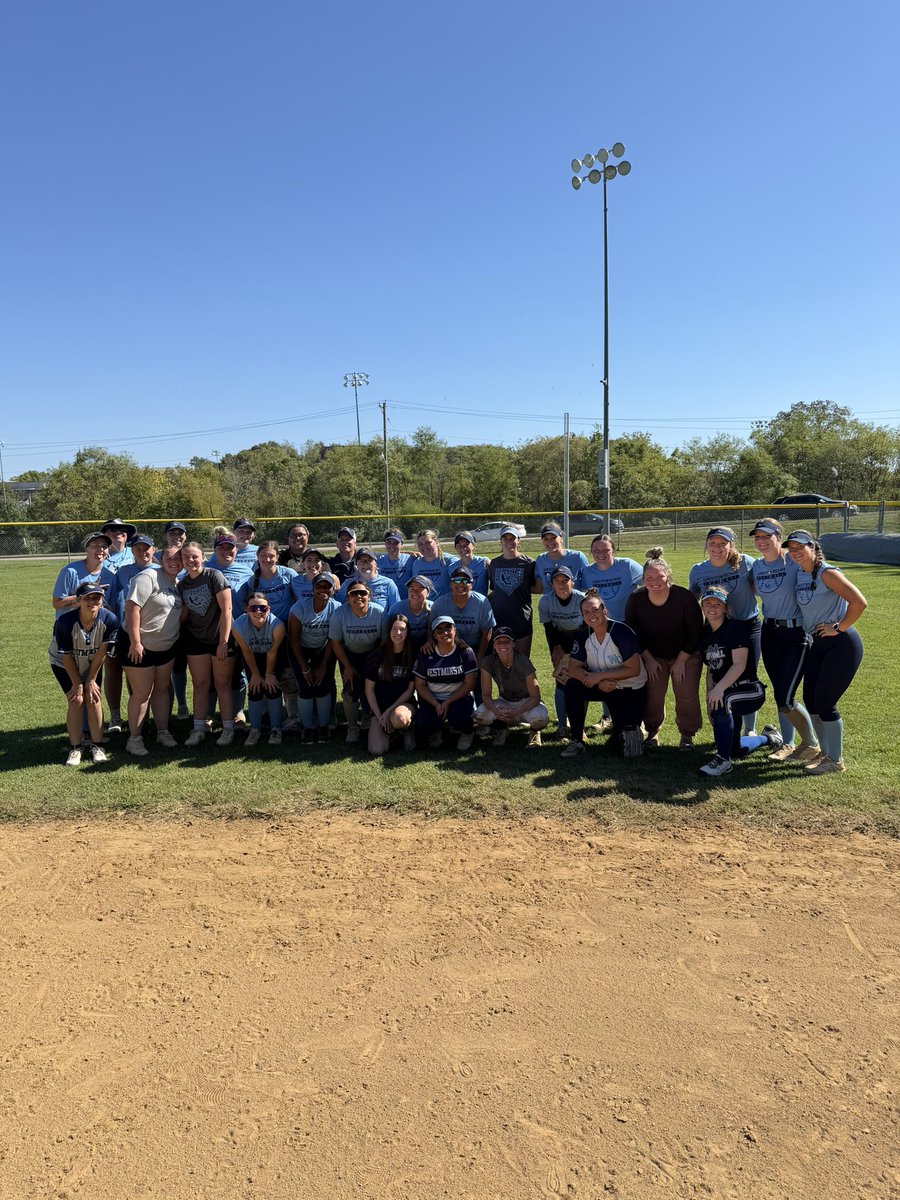 Photo dump from this weekend! We can’t wait for season! Thank you to all our family, friends and alumni who showed up and supported this team! #OneTeam #OneGoal