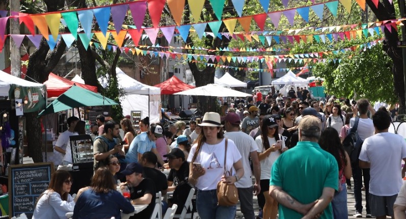 Hipercrítico.com tweet media