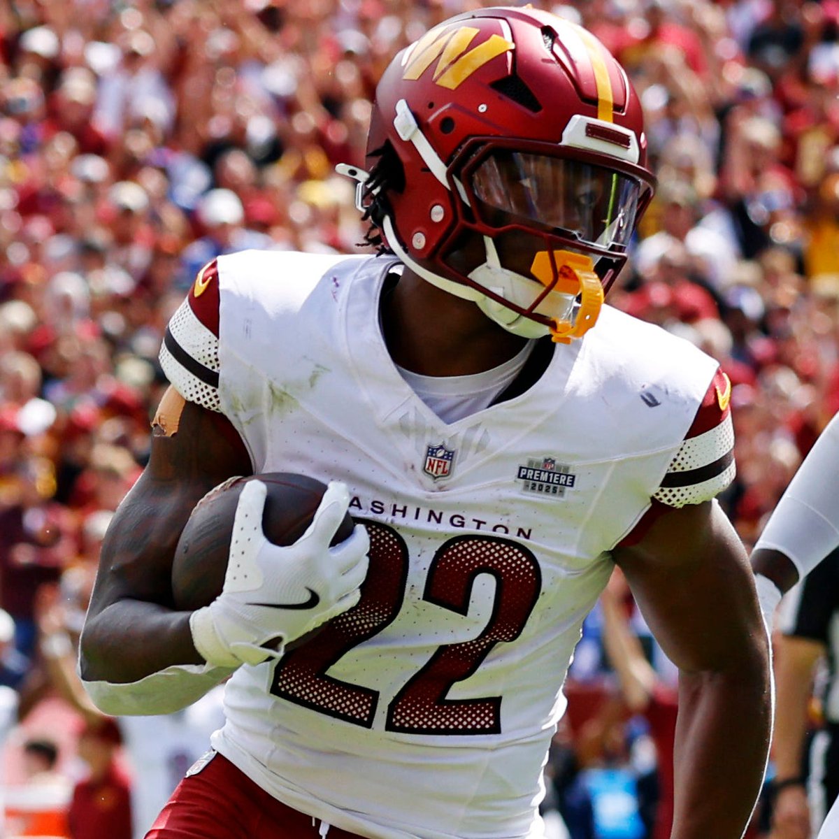 Bill Croskey-Merritt vs Chargers
- 14 acarreos
- 150 yardas totales
- 111 yardas terrestres
- 2 touchdowns

Es una máquina nuestro rookie #Commanders