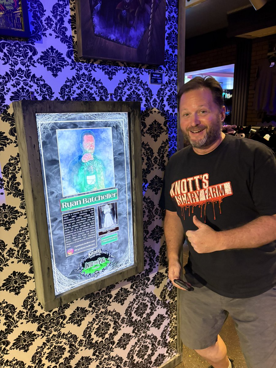 RyanBatcheller's tweet photo. “Into the Fog” the Scary Farm tribute Art show is now open at Knott’s Berry Farm. This year I made a 3D print of a Zbrush sculpture based on the Bride from Ghost Town Streets. #scaryfarm #scaryfarm2025 #ghosttownstreets https://t.co/3HtFpagGz8