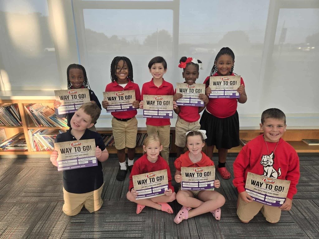 LESBrusly's tweet image. ๐ Congratulations to our September Top 10 AR & Reflex Stars! ๐
These students worked hard to read, learn, and grow their skills this month. Keep up the amazing work! ๐๐๐ฅ๏ธ
#LESLearners #ReadingRocks #MathMasters