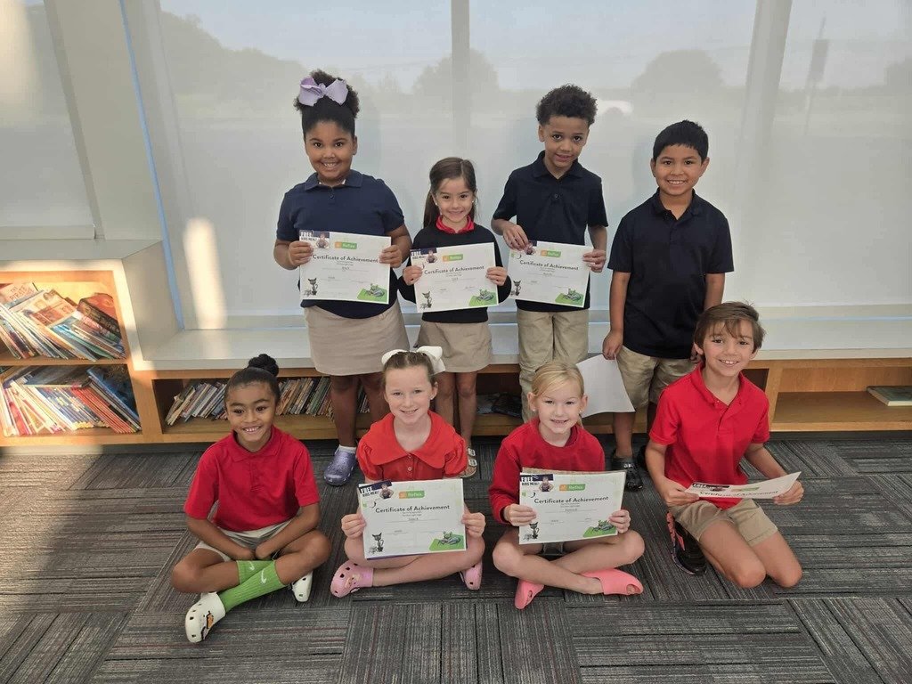 LESBrusly's tweet image. ๐ Congratulations to our September Top 10 AR & Reflex Stars! ๐
These students worked hard to read, learn, and grow their skills this month. Keep up the amazing work! ๐๐๐ฅ๏ธ
#LESLearners #ReadingRocks #MathMasters