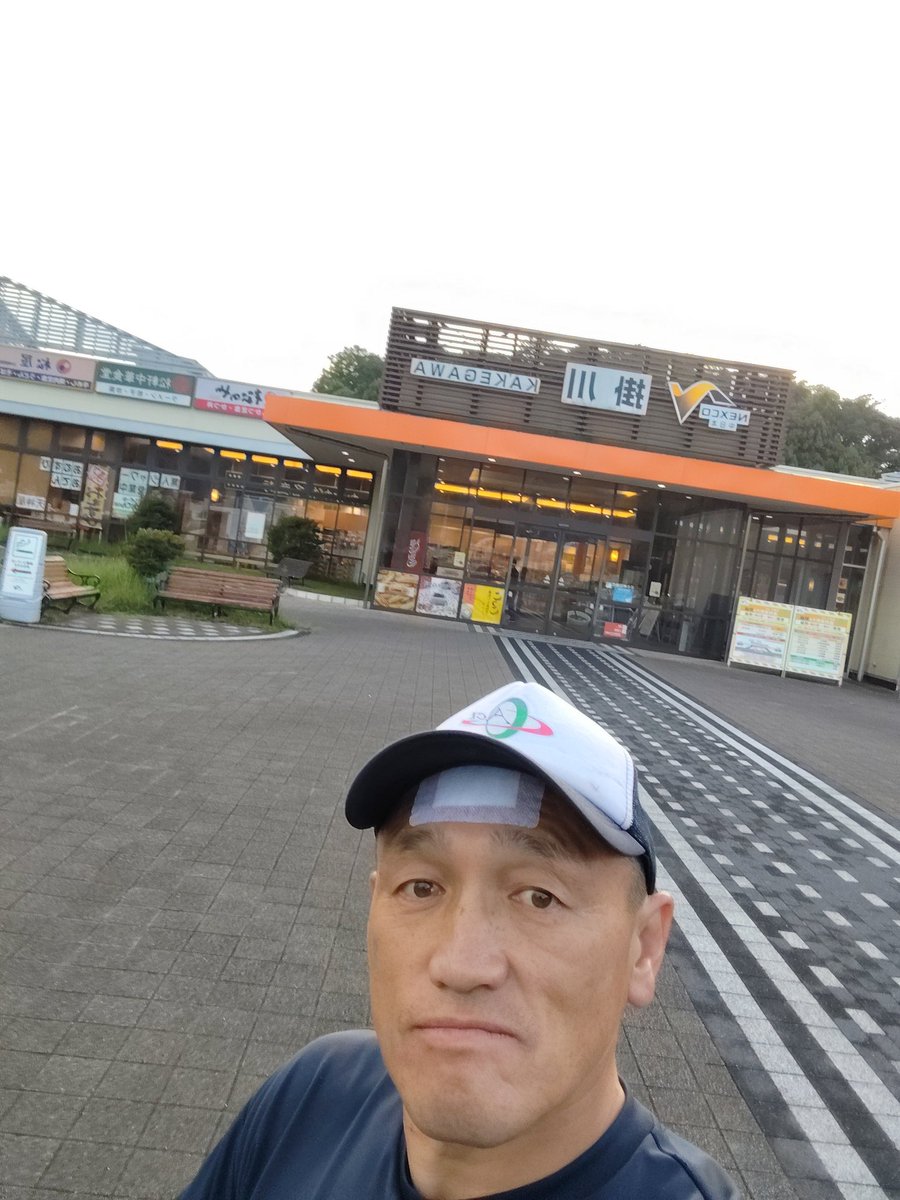 昨日の大日本インイタ大会での熱い応援ありがとうございました！櫻井も気合い入っていた！それより杉浦透！面白いじゃん！闘ってて楽しかったよ！もっともっと練習してコンディションを上げて杉浦透とバチバチやりたいね！そして今日は早起き名古屋〜長野配送！俺は人生全てに負けない！
#bjw
#杉浦透