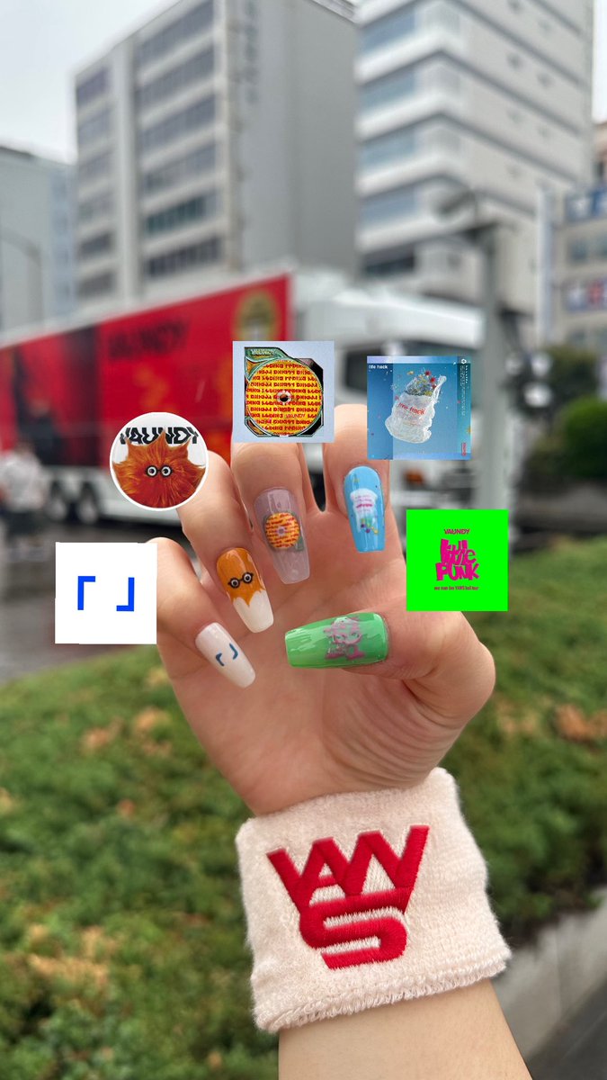 𝗩𝗮𝘂𝗻𝗱𝘆 - Search / X
