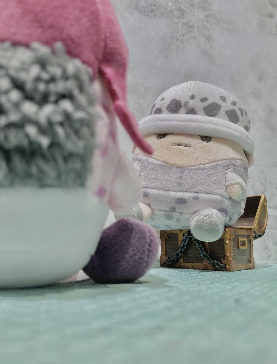 30日まで※ONE PIECE トラファルガー・ロー くまぬいぐるみ 512LDPRhAxL