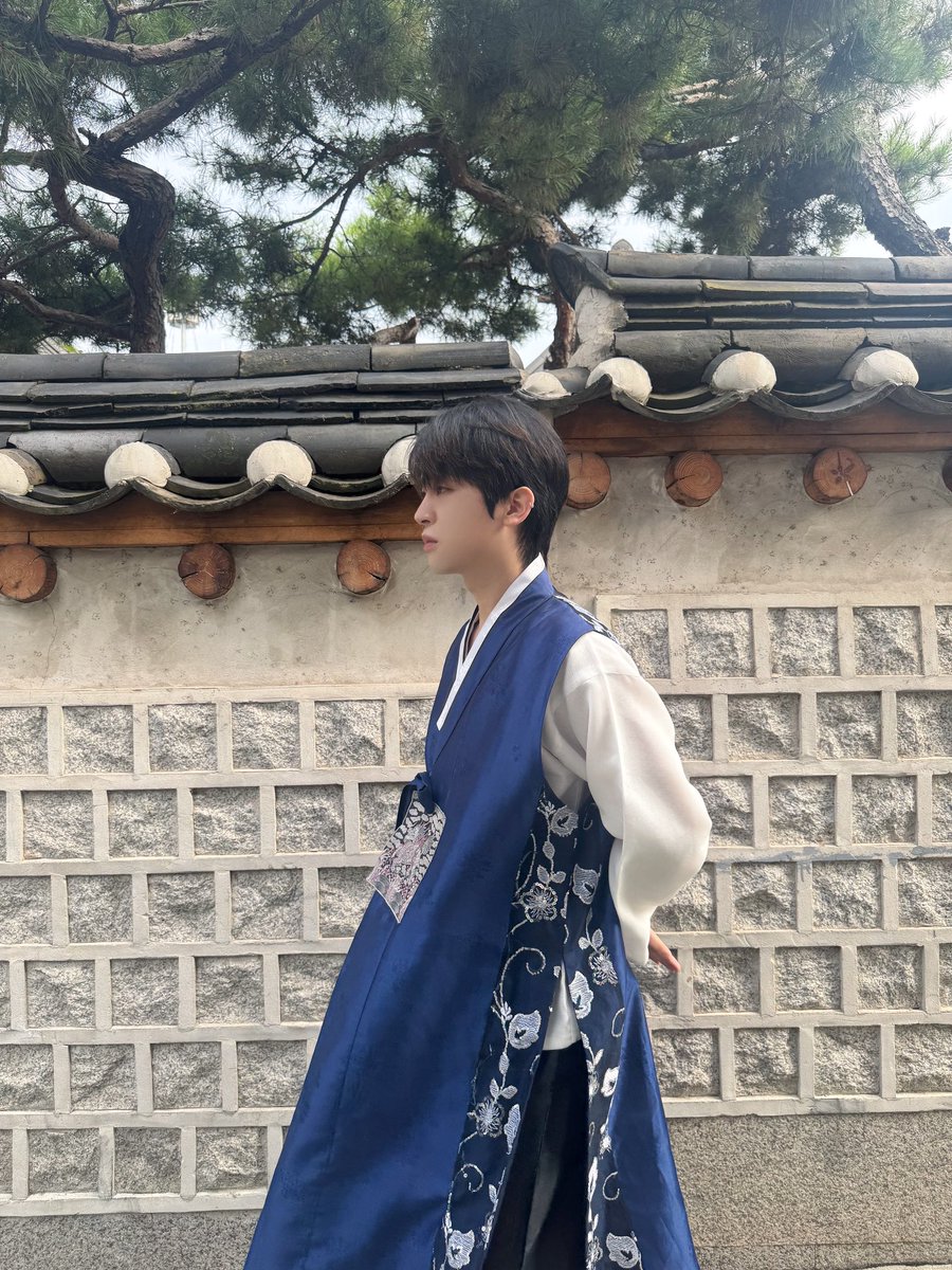 [#이안]
불허한다 내 사람이다
#엔카이브 #NCHIVE #NCV
#E_aN