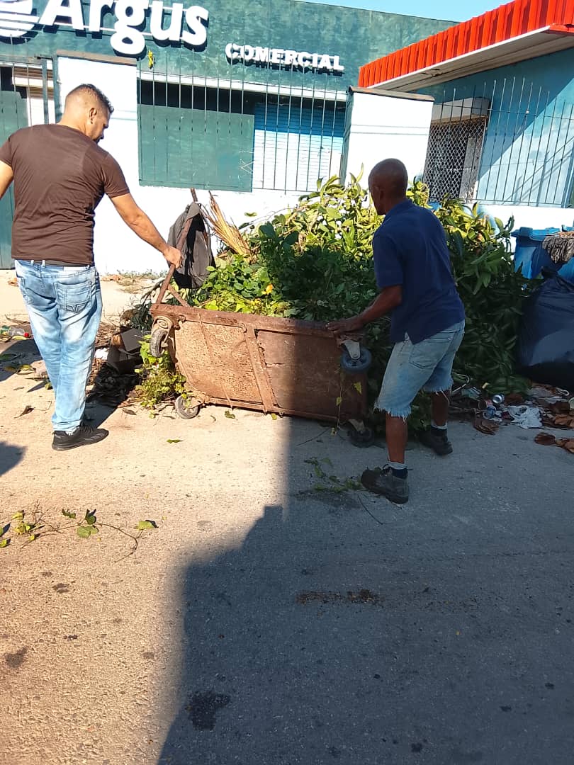 Sostener lo logrado exige compromiso:  
✅ Entidades estatales y privadas  
✅ Vecinos, cederistas, federadas  
✅ Empresa Aurora y Materias Primas  
Todos somos responsables de la limpieza, el reciclaje y la salud de nuestras comunidades. ♻️ #LaHabanaViveEnMí