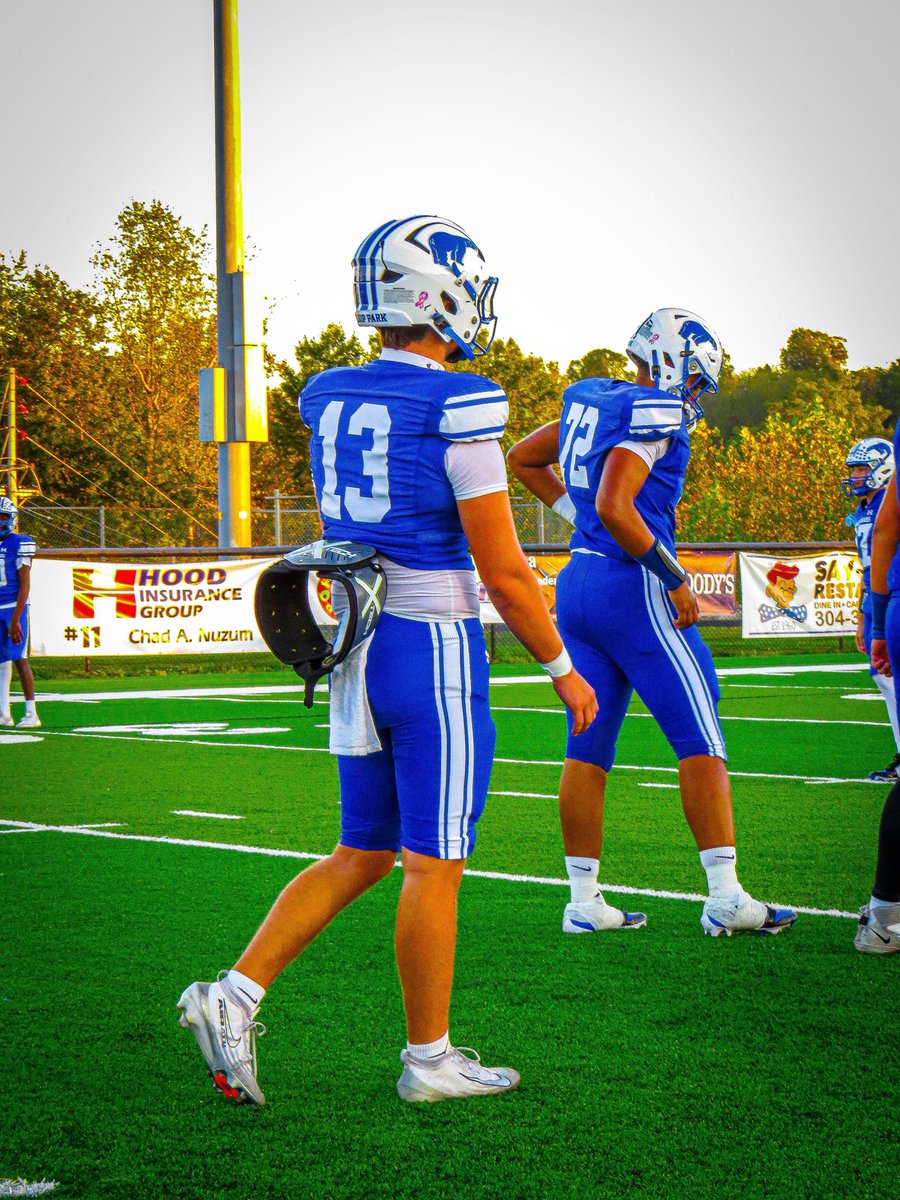 Mid Szn Highlight film!
4-1 as a team
63/105 passing for 1230 yards 15 Td's 
28 rushes for 156 yards and 3 Td's

hudl.com/v/2SuN53

<a href="/CoachSampson90/">Mark Sampson</a> <a href="/SportsTalk_304/">WV Sports Talk</a> <a href="/UltraWVSports1K/">WVUltraSports1</a> <a href="/PrepRedzoneWV/">Prep Redzone West Virginia</a> <a href="/Coach_Roc3/">Rocco Yauger, MS, CSCS</a> <a href="/michaelemcmahon/">Mike McMahon</a> <a href="/EatTeam_2/">DELVON</a> <a href="/coachwil_412/">Ball So Hard</a> <a href="/theking1/">Justin King | IG: J.King_LIG</a>