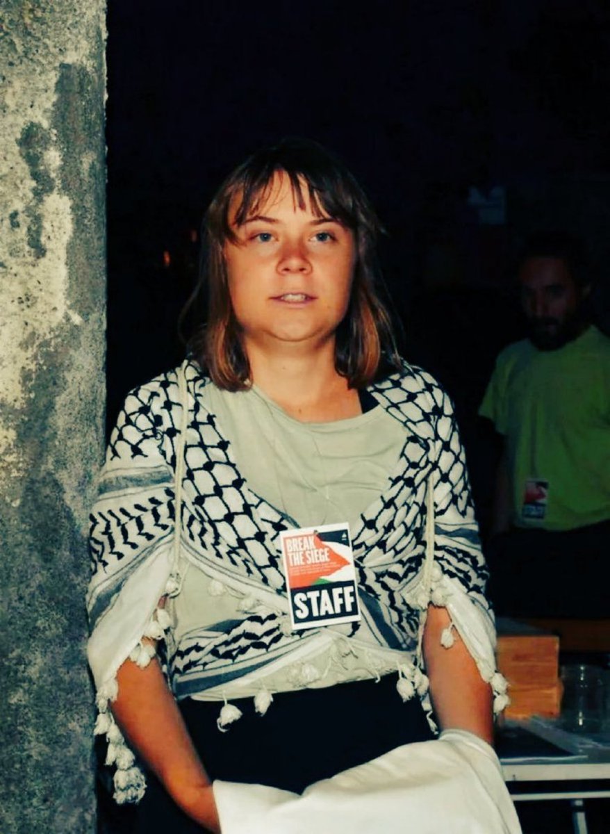 If you support this brave lady, comment with your country's flag.