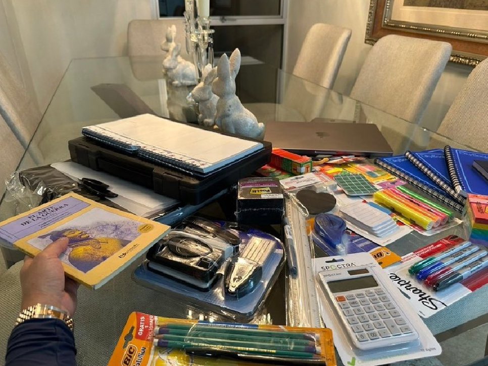 lla listx para regresar del paro a terminar mis exposiciones