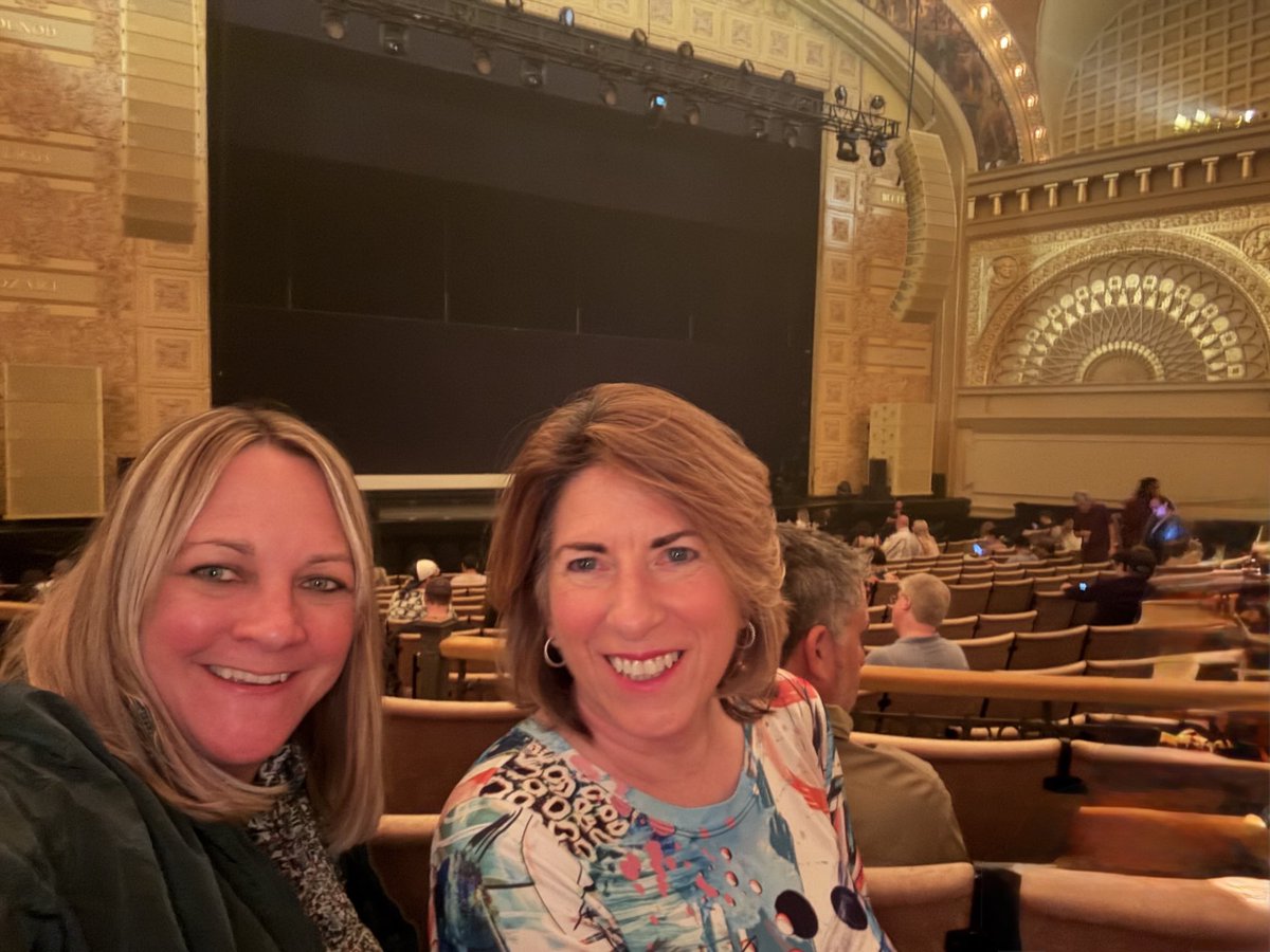 Tonight in Chicago for ⁦<a href="/airofficial/">AIR</a>⁩ Moon Safari concert!