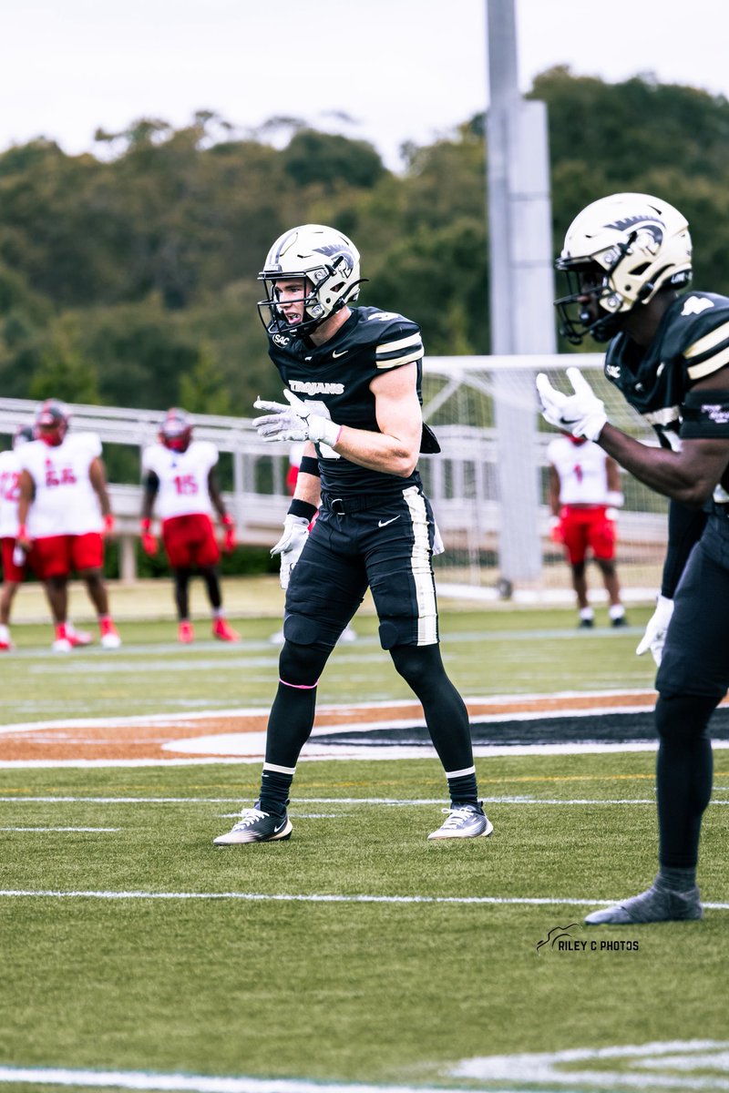 Malik Chevry tweet media