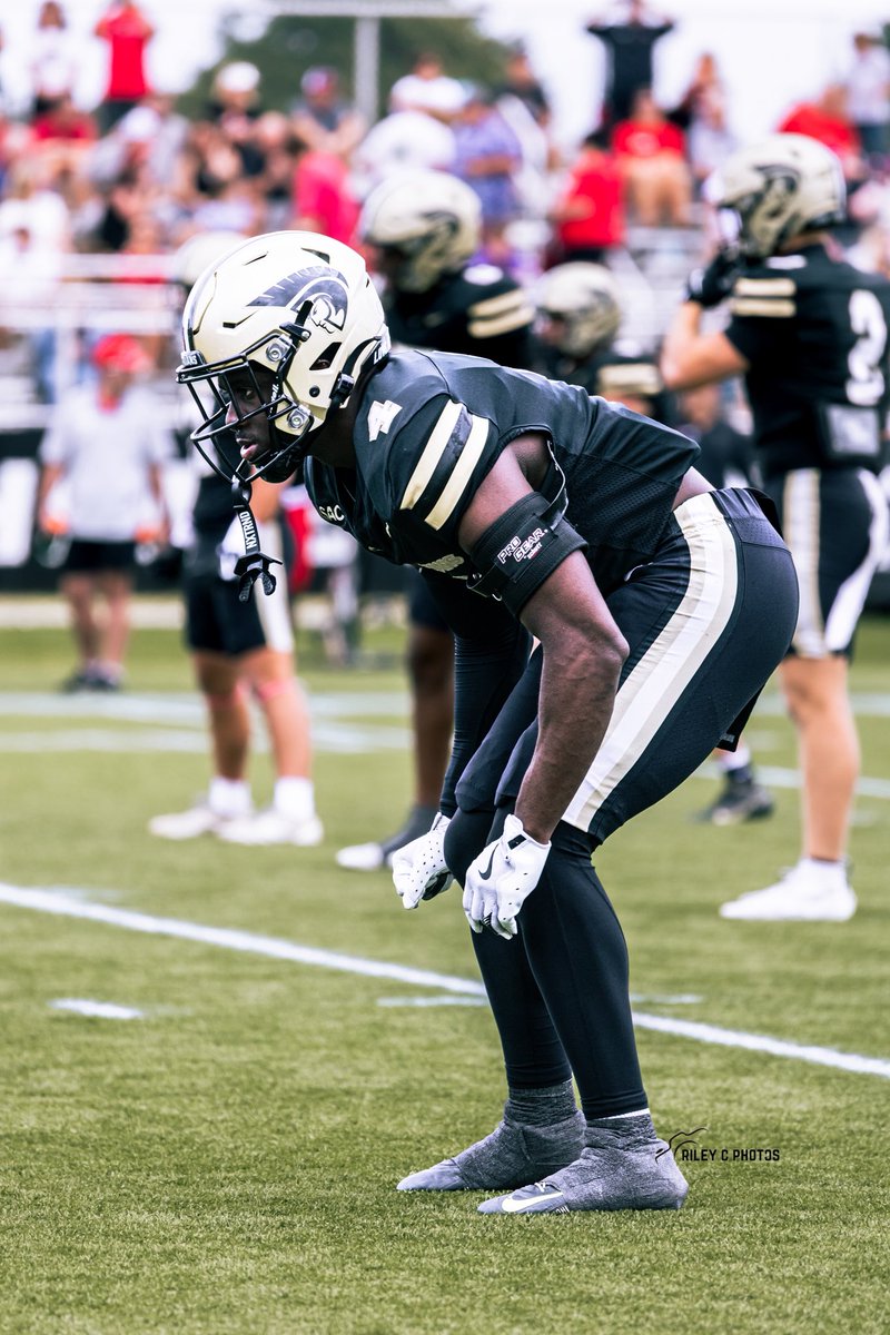 Malik Chevry tweet media