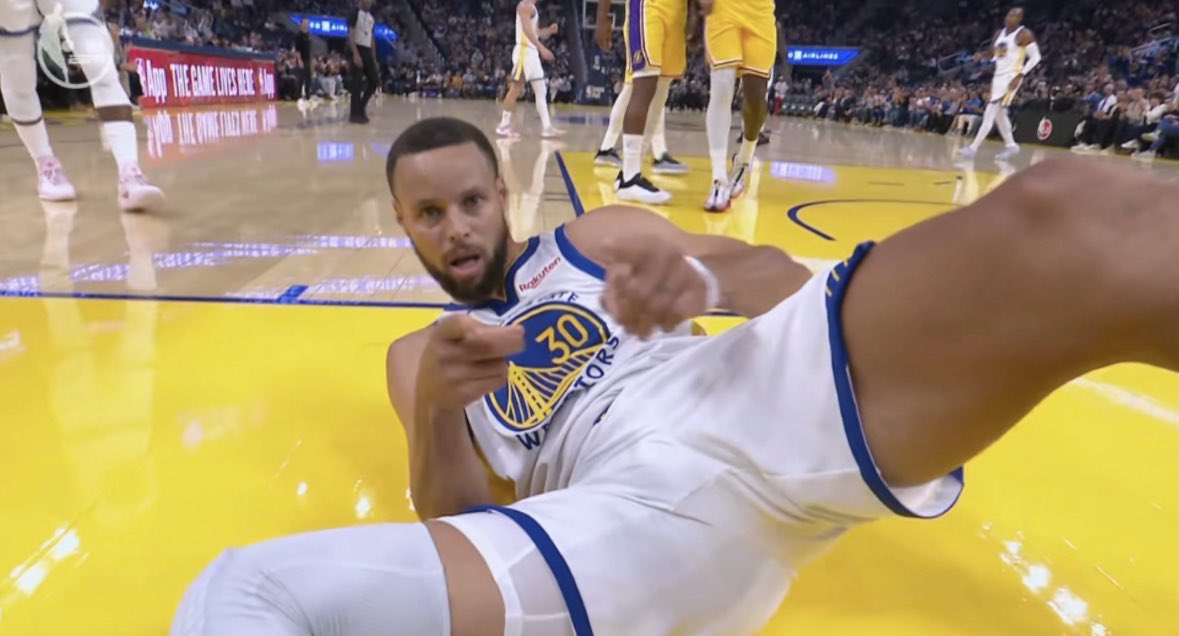 AURA OOZING ON MY SCREEN