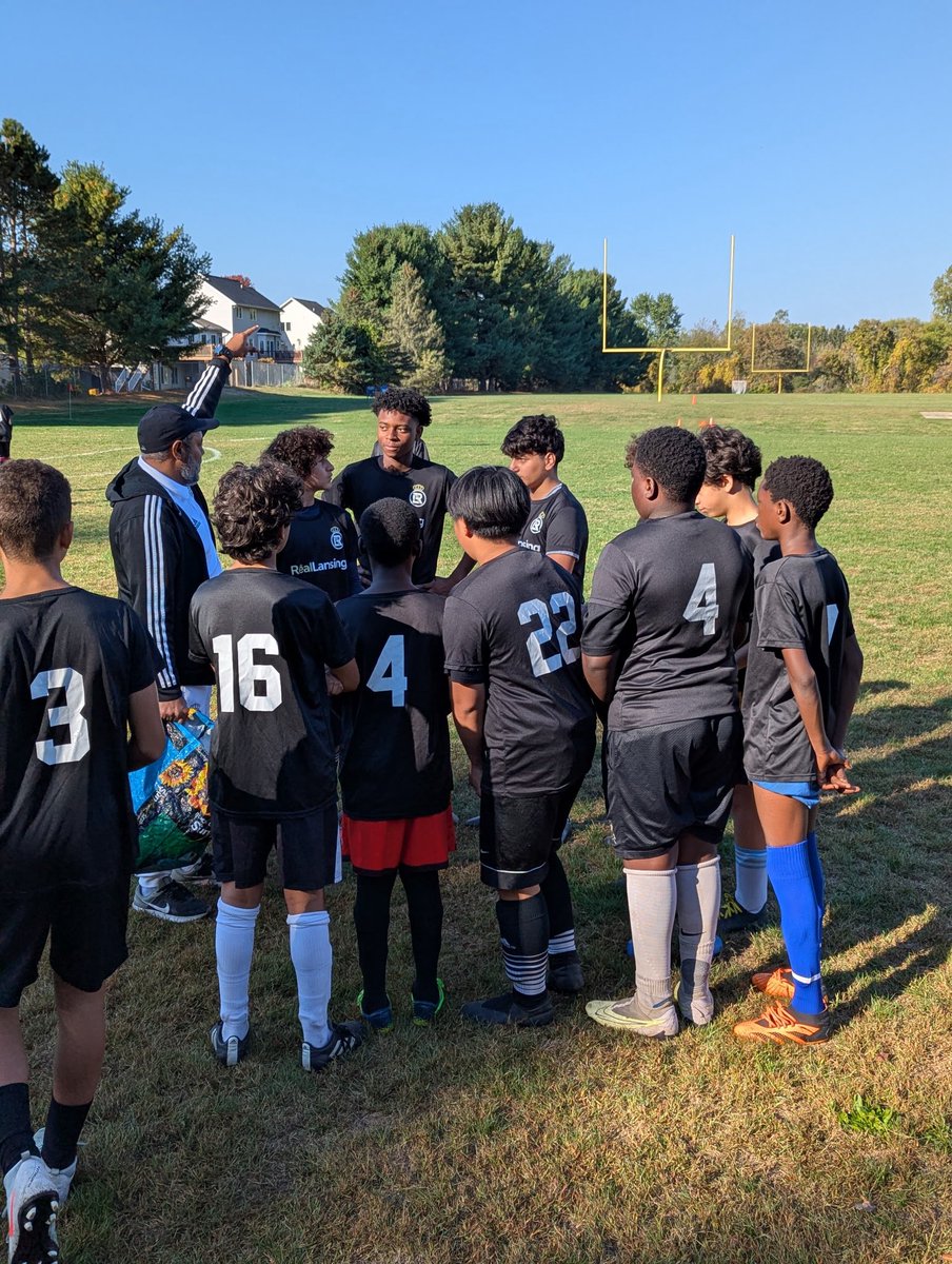 RealLansingFC's tweet photo. Sunday soccer scenes!! Beautiful day on the pitch with our U11, U15 CASL, and U15 MSPSP teams in action — great effort all around! Big thanks again to @TMobile and @teamsnap for your partnership.

#RealLansingFC #SoccerForEveryone #ItTakesACity #CreateTheCulture #Lansing #YouthSoccer