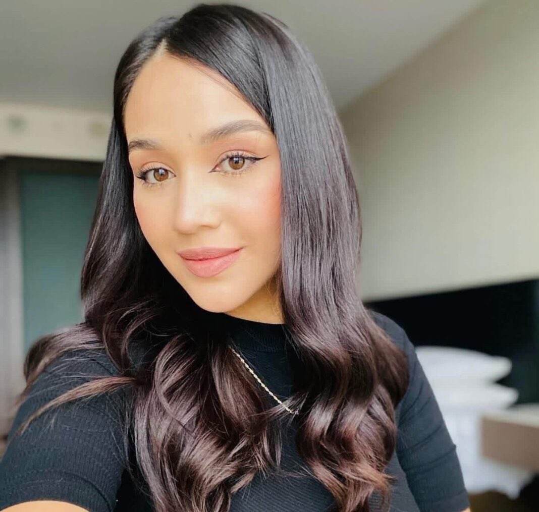 Joceline Tapia había denunciado varias veces a su ex pareja en Mexicali por violencia y acoso. No pasó nada, nadie le dio seguimiento. 

Este fin de semana el tipo la mató y la aventó a un canal, como si no valiera nada, peor que basura. Porque sí, porque pudo y nunca pasa nada.