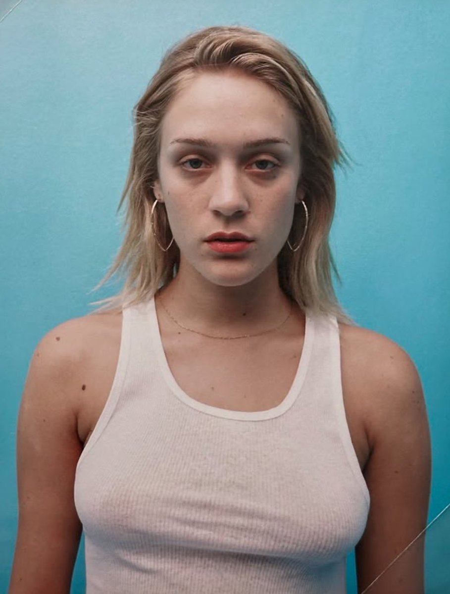 hot_secksy1234's tweet image. Celebs I’ve been told I look like 😭😭😭😭😭😭😭😭😭😭😭😭