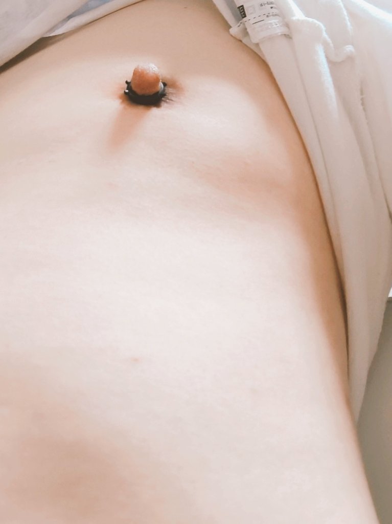 おは乳首！
今週も頑張っていきましょうね♡
…早く犯されたい💕