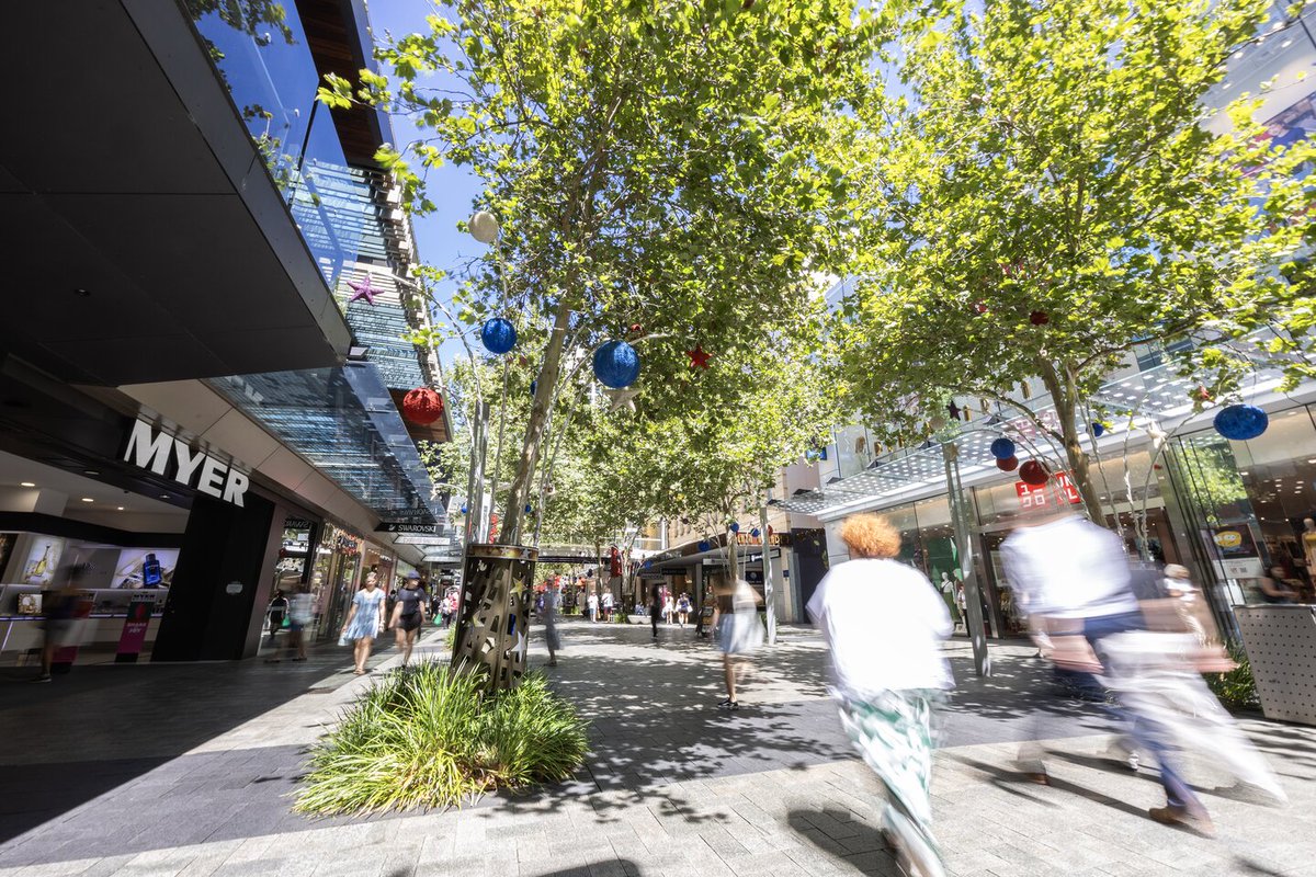 wabusinessnews's tweet image. Consumer confidence survey to signpost spending outlook: #remuneration #salaries dlvr.it/TNVGhZ