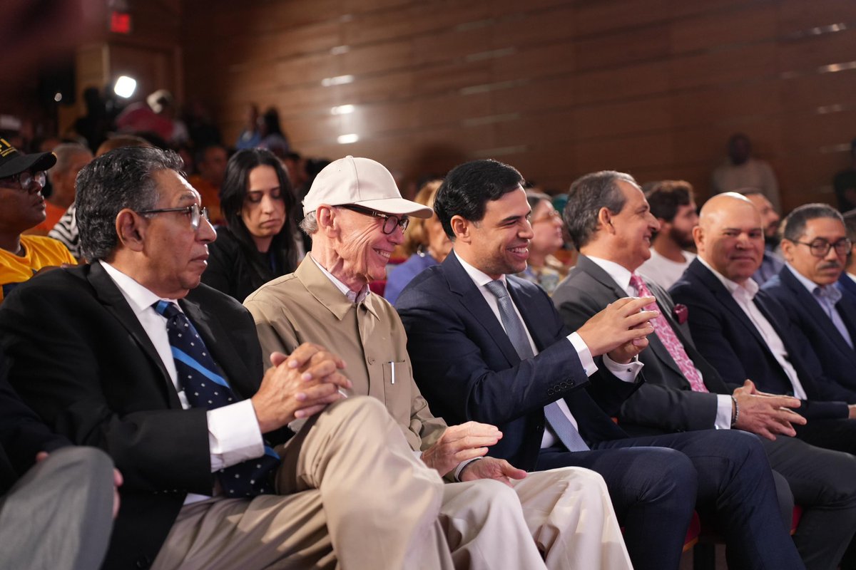 Roberto Ángel Salcedo tweet media
